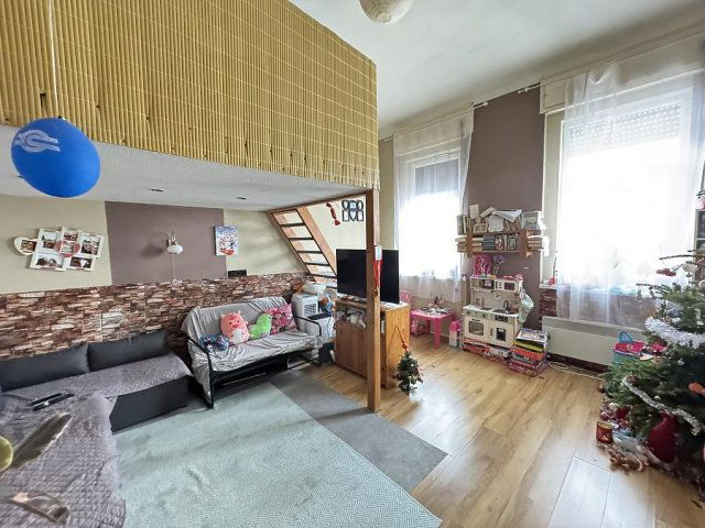 Eladó téglalakás, IV. kerületben, Vasvári Pál utcában