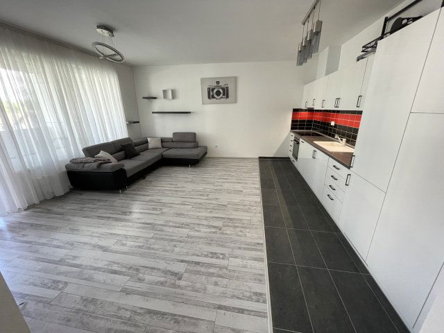 Kiadó téglalakás, albérlet, Székesfehérvárott 290 E Ft / hó