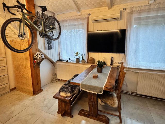 Eladó téglalakás, Pomázon 51.5 M Ft, 1 szobás