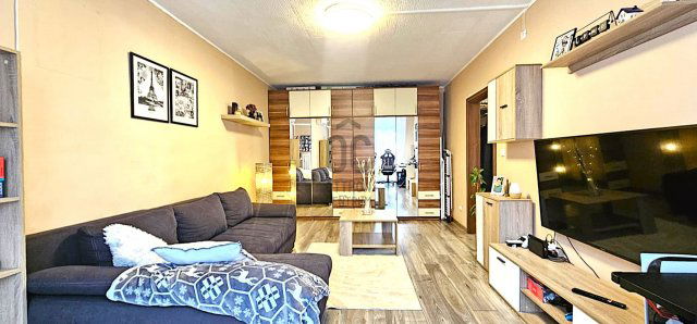 Eladó panellakás, Budapesten, III. kerületben 69.5 M Ft, 3 szobás