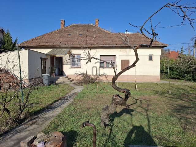 Eladó családi ház, Dunaharasztin 80 M Ft, 3 szobás