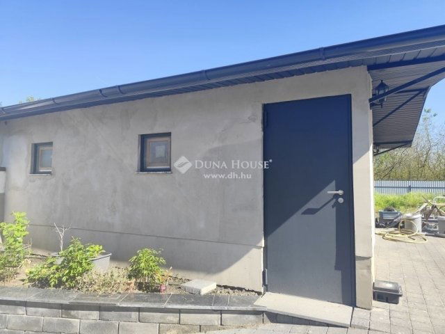 Eladó téglalakás, Ócsán 104.9 M Ft, 3 szobás