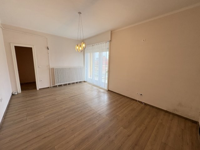 Eladó téglalakás, Kaposváron, 48-as Ifjúság útján 31.9 M Ft