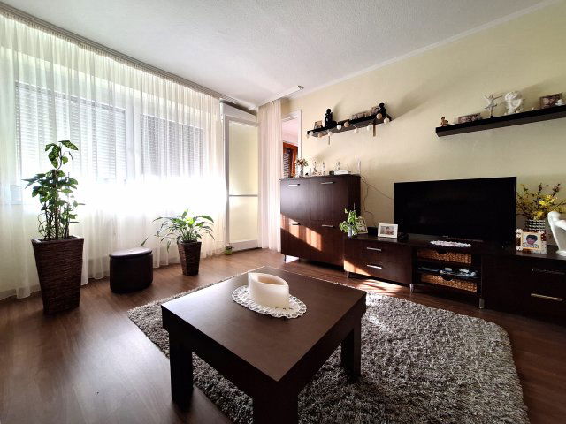 Eladó téglalakás, Hévízen 57.9 M Ft, 2 szobás