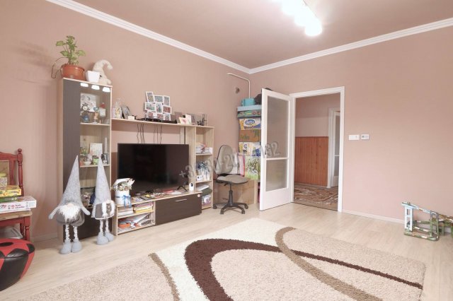 Eladó családi ház, Szatymazon 85 M Ft, 3 szobás