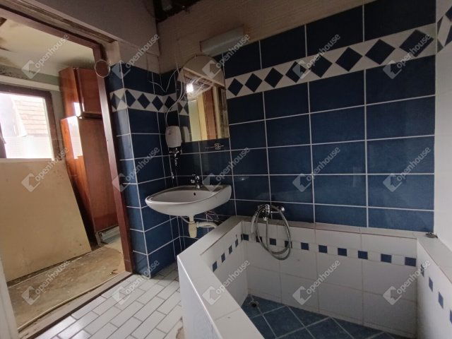 Eladó sorház, Sopronban 35 M Ft, 3 szobás / költözzbe.hu