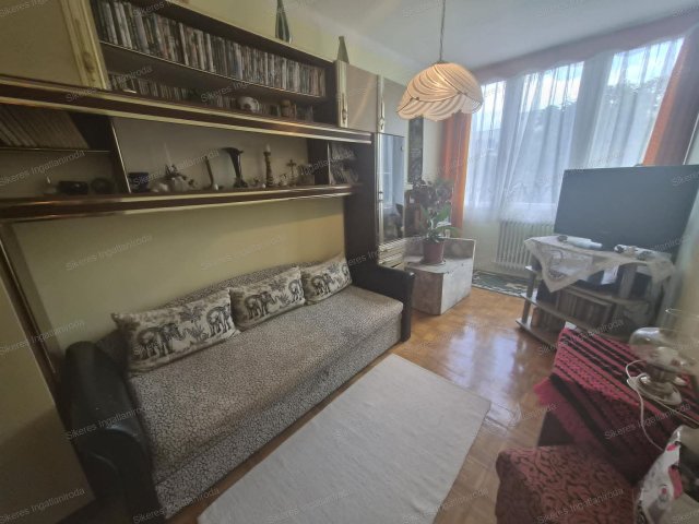 Eladó téglalakás, Tatabányán 42.5 M Ft, 2 szobás