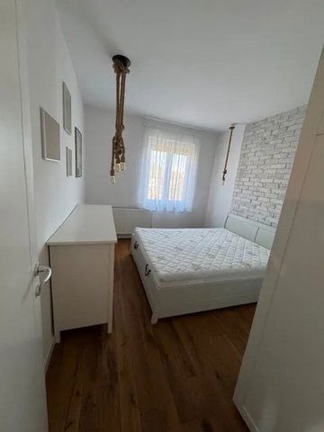 Kiadó téglalakás, albérlet, XIV. kerületben, Csantavér közben