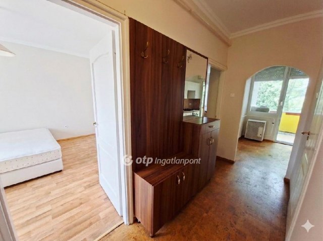 Kiadó téglalakás, albérlet, Miskolcon 130 E Ft / hó, 2 szobás