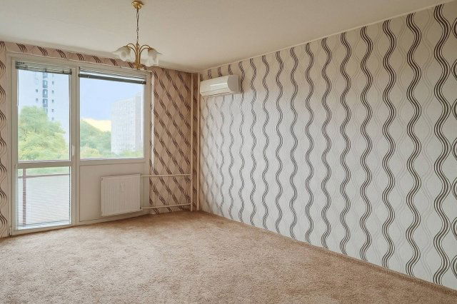 Eladó panellakás, Budapesten, XXI. kerületben, Ady Endre úton