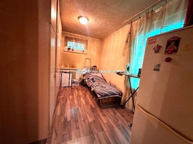 Eladó nyaraló, Halásztelken 35 M Ft, 2 szobás