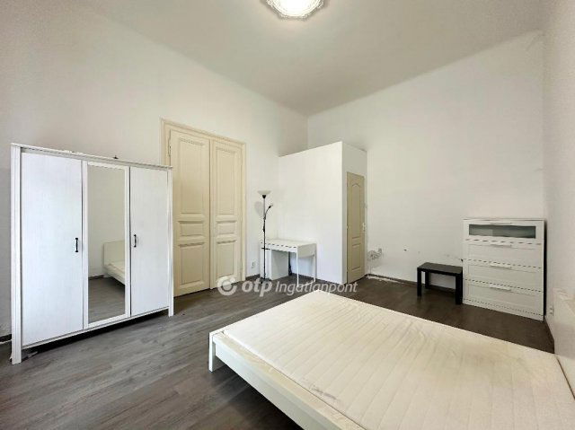 Eladó téglalakás, Budapesten, VIII. kerületben 68.9 M Ft