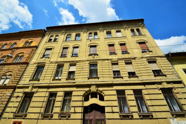 Eladó téglalakás, Budapesten, VI. kerületben 119 M Ft