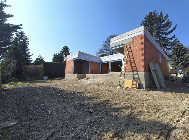 Eladó családi ház, Diósdon, Erzsébet utcában 210 M Ft