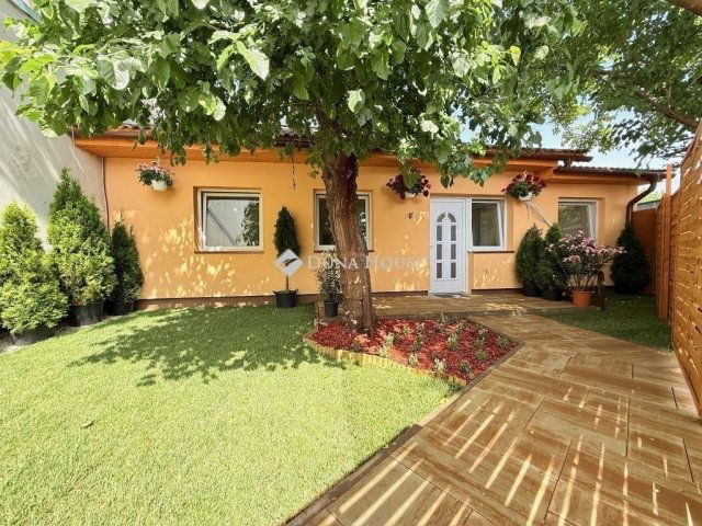 Eladó téglalakás, Budapesten, XX. kerületben 49.9 M Ft, 3 szobás