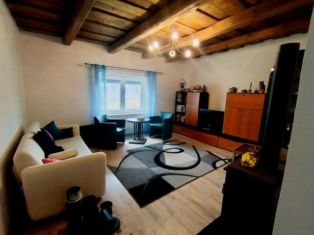 Eladó családi ház, Olaszfán 21.9 M Ft, 2 szobás