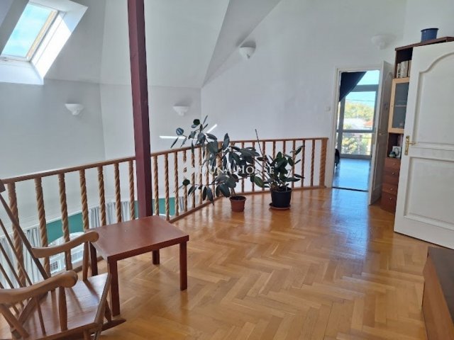 Eladó családi ház, Budapesten, XVIII. kerületben 186 M Ft