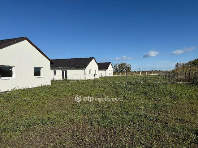 Eladó családi ház, Ráckevén 85.9 M Ft, 3 szobás