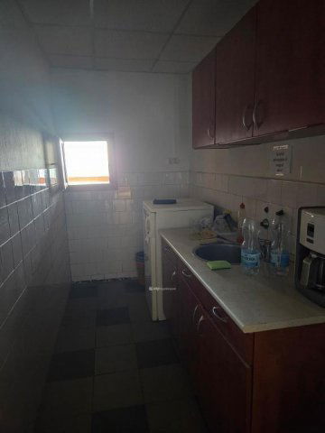 Eladó panellakás, Veszprémben 175 M Ft, 14 szobás