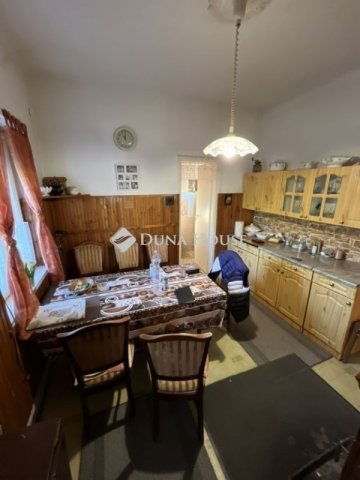 Eladó családi ház, Dabason 55 M Ft, 2 szobás