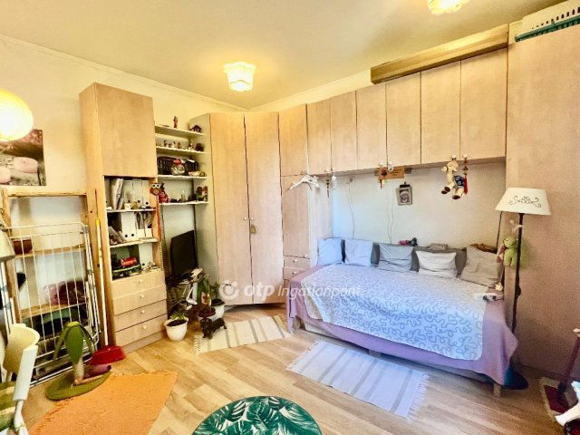Eladó téglalakás, Budapesten, XX. kerületben 26.9 M Ft, 1 szobás