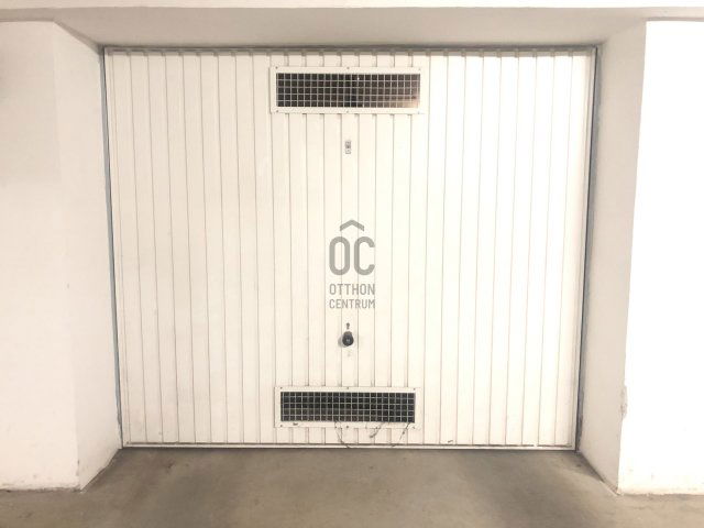 Eladó garázs, Szolnokon 11 M Ft / költözzbe.hu