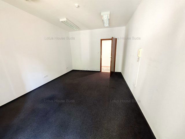 Kiadó iroda, Budapesten, II. kerületben 730 E Ft / hó, 4+1 szobás
