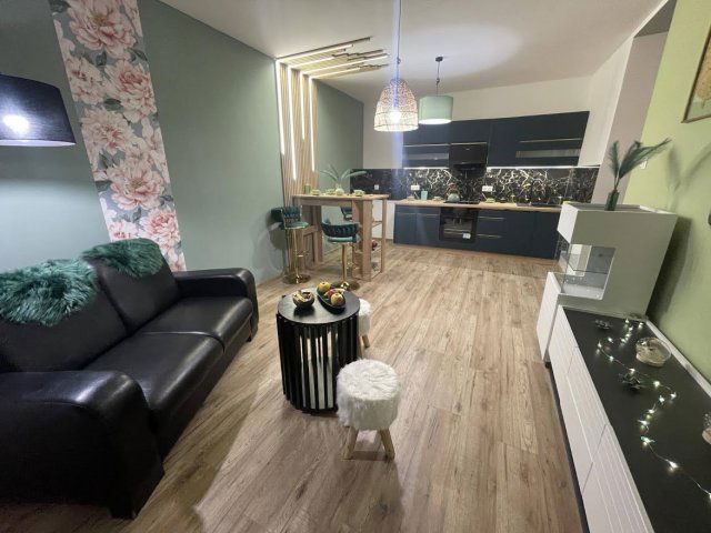 Eladó téglalakás, Tatabányán 44.9 M Ft, 1+2 szobás