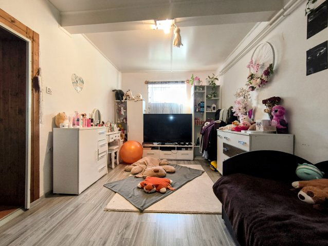 Eladó családi ház, Füzesgyarmaton 16 M Ft, 3 szobás