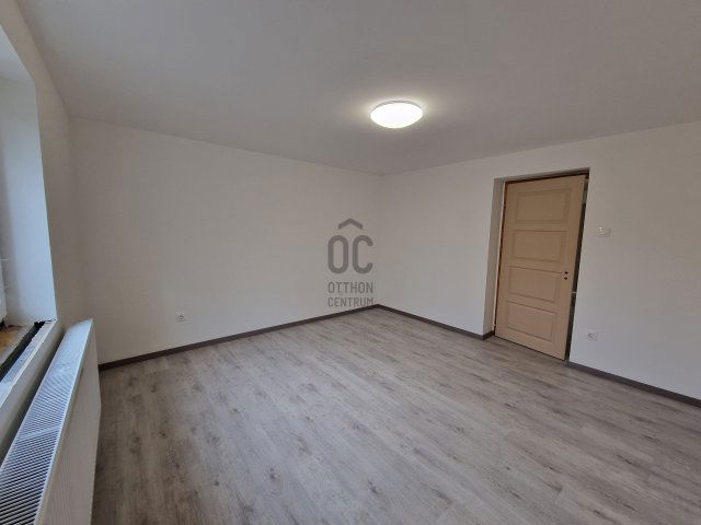 Eladó családi ház, Hajdúböszörményen 38.5 M Ft, 2 szobás