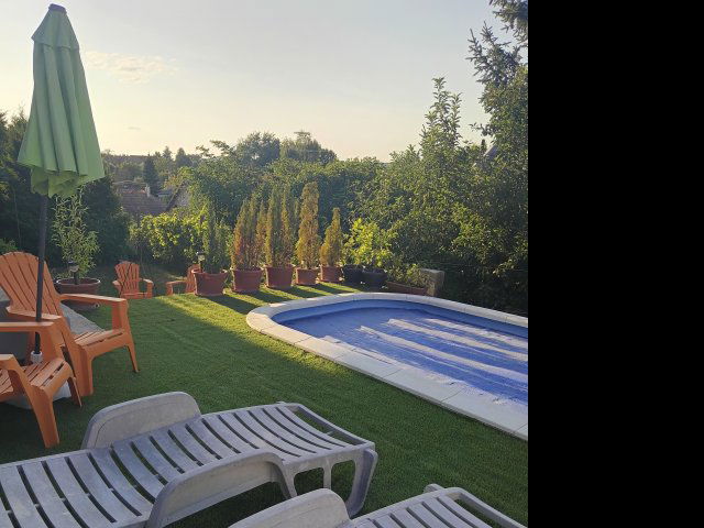 Eladó családi ház, Vácon 199.9 M Ft, 4 szobás