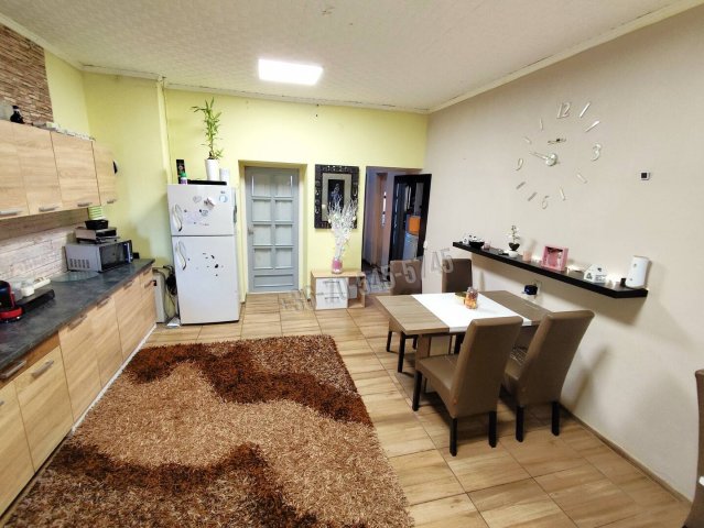 Eladó ikerház, Dabason 56.99 M Ft, 3 szobás