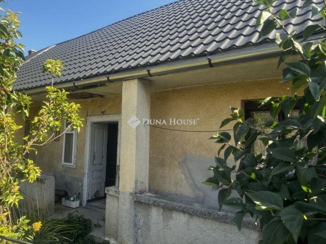Eladó családi ház, Fehérvárcsurgón 52.5 M Ft, 3 szobás