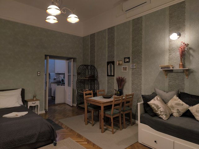 Eladó téglalakás, Egerben 67.9 M Ft, 2 szobás