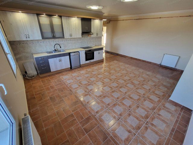 Eladó téglalakás, Mátészalkán 39.8 M Ft, 2 szobás