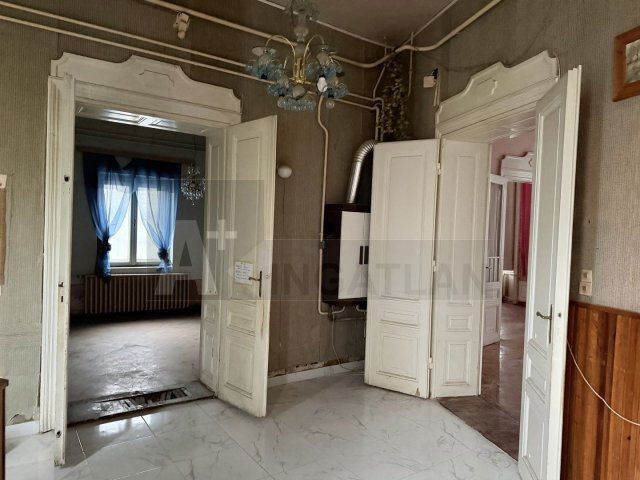 Eladó családi ház, Hódmezővásárhelyen 67.9 M Ft, 6 szobás