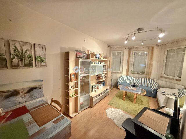 Eladó téglalakás, Budapesten, X. kerületben 69 M Ft, 1+1 szobás