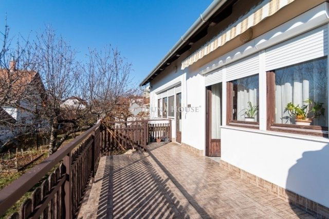 Eladó családi ház, Budapesten, XVI. kerületben 158 M Ft