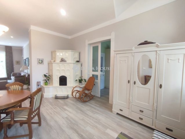 Eladó családi ház, Kecskeméten 220 M Ft, 5 szobás