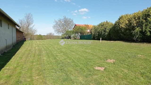 Eladó telek, Csonkahegyháton 9.9 M Ft / költözzbe.hu