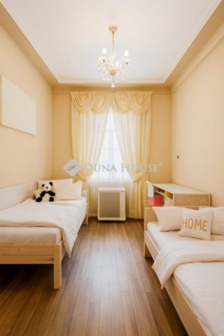 Eladó családi ház, Öcsödön 37 M Ft, 4 szobás