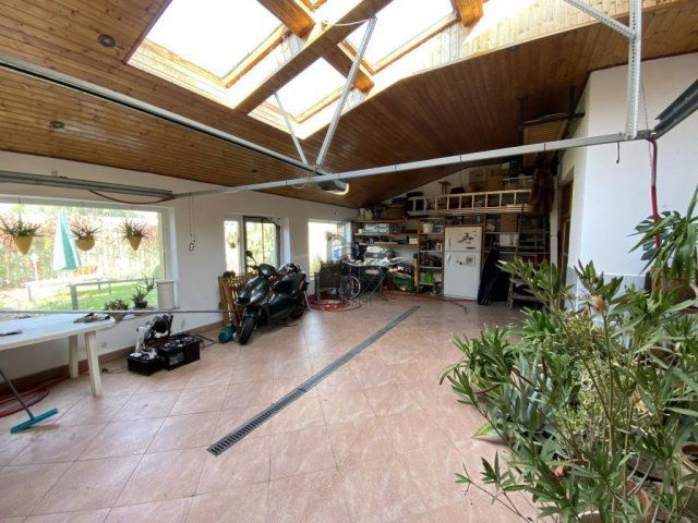 Eladó családi ház, Abonyban 71.9 M Ft, 4 szobás