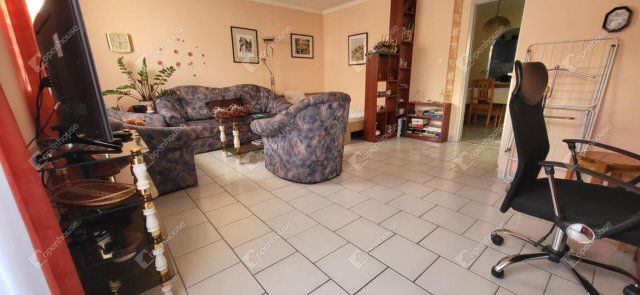 Eladó téglalakás, Szegeden 65.5 M Ft, 2 szobás