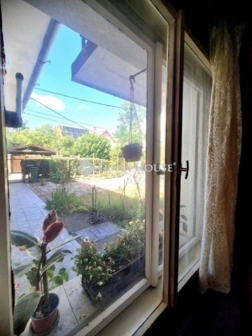 Eladó családi ház, Budapesten, III. kerületben 65 M Ft, 3 szobás