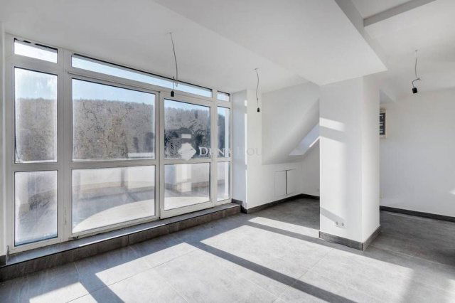 Eladó családi ház, Budapesten, XII. kerületben 880.286 M Ft