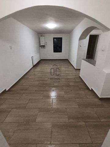 Eladó családi ház, Pilisen 35 M Ft, 4 szobás