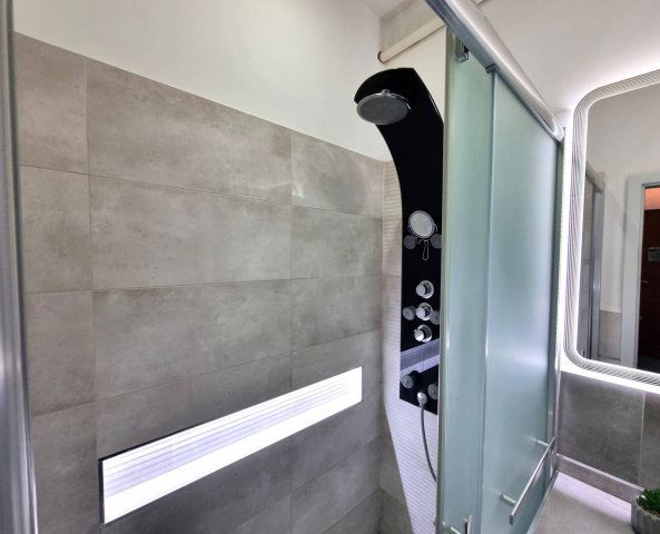 Eladó családi ház, Budapesten, XV. kerületben 86.9 M Ft