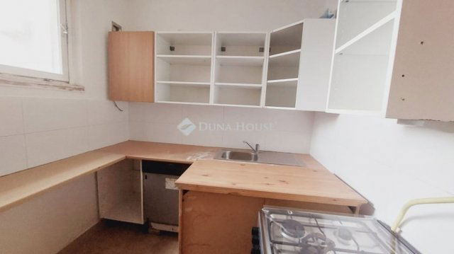 Eladó panellakás, Budapesten, XVIII. kerületben 61.9 M Ft