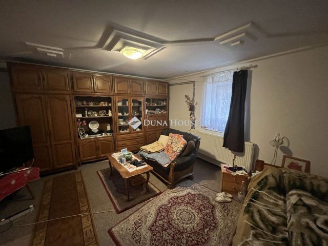 Eladó téglalakás, Biatorbágyon 51.9 M Ft, 2 szobás