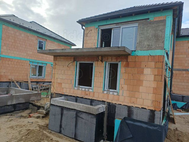 Eladó nyaraló, Siófokon 88.9 M Ft, 3 szobás